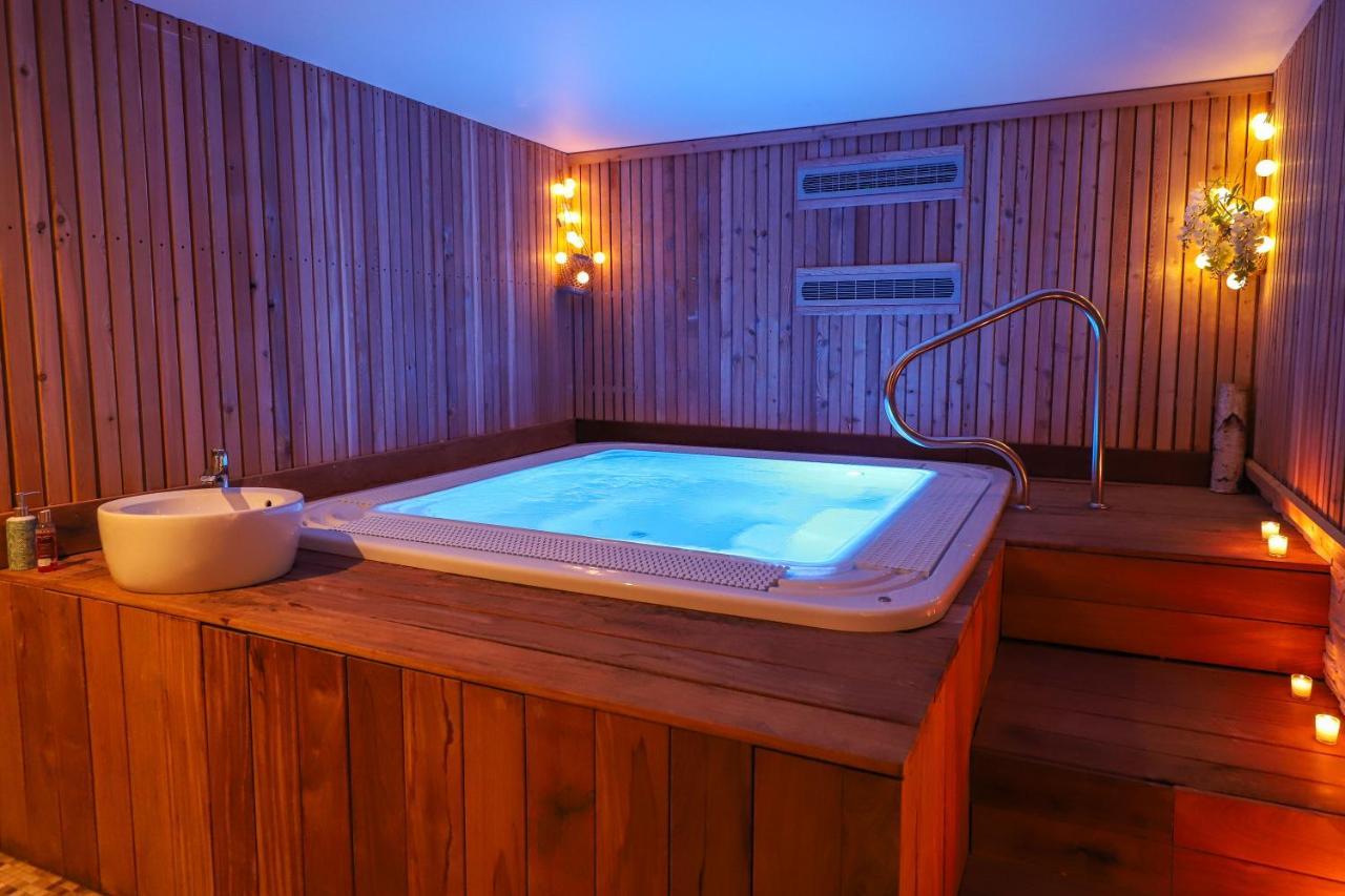 Hotel Spa Le Miel Des Muses Brive-la-Gaillarde Exterior photo