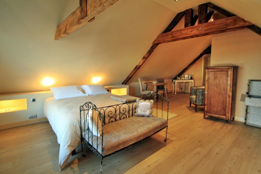 Hotel Spa Le Miel Des Muses Brive-la-Gaillarde Room photo